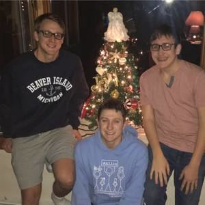 Meet your Posher, Chris